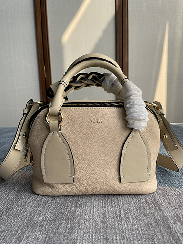 Chloe model number 6041-8a95888c